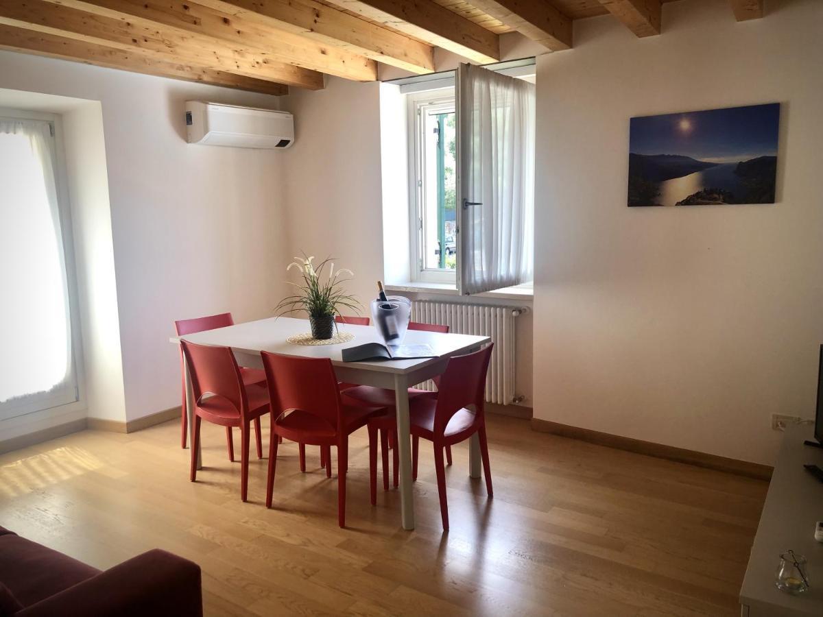 Villa Borgo Borago 布雷佐内加尔达 外观 照片