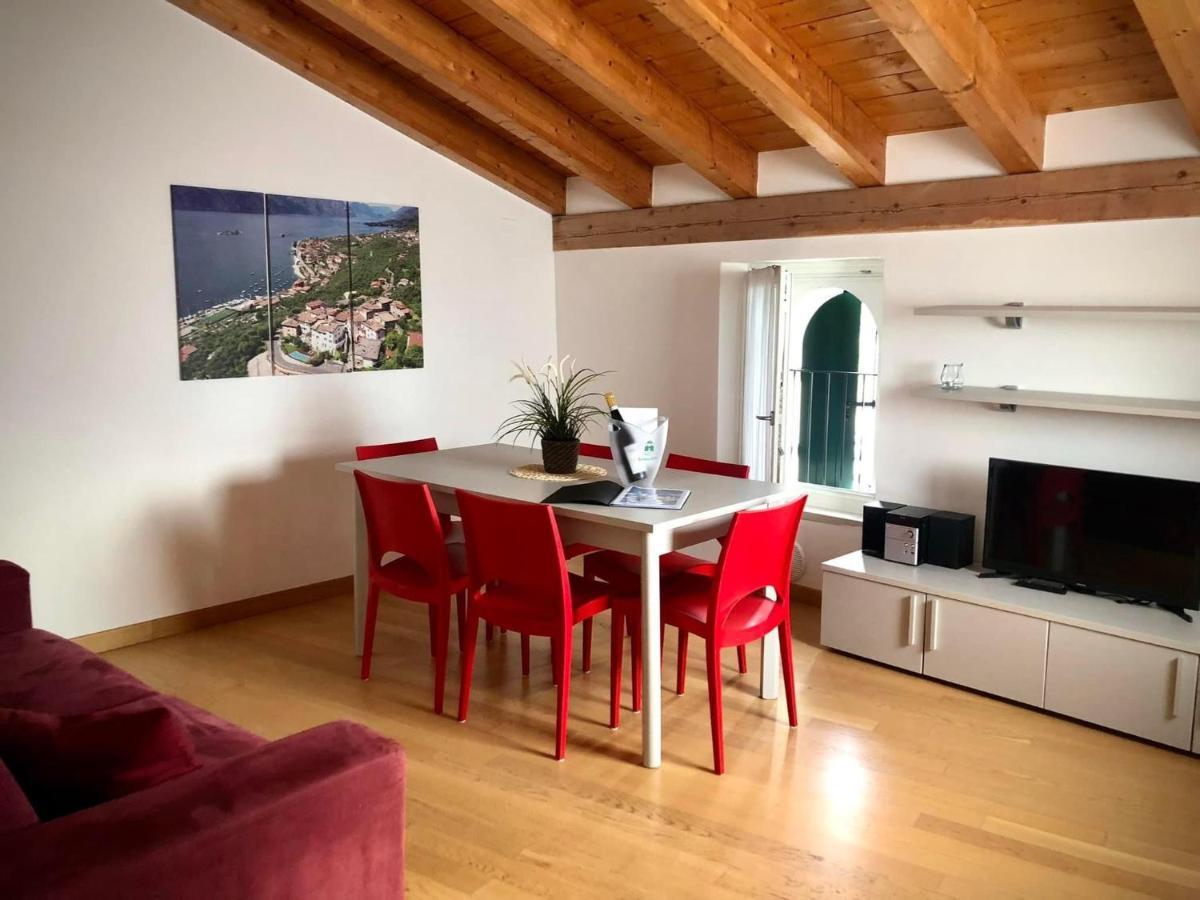 Villa Borgo Borago 布雷佐内加尔达 外观 照片
