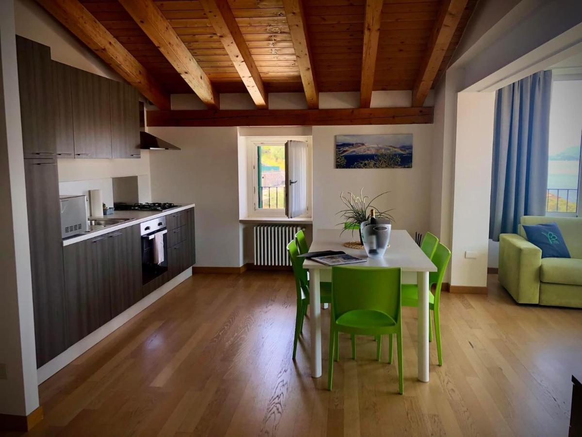 Villa Borgo Borago 布雷佐内加尔达 外观 照片