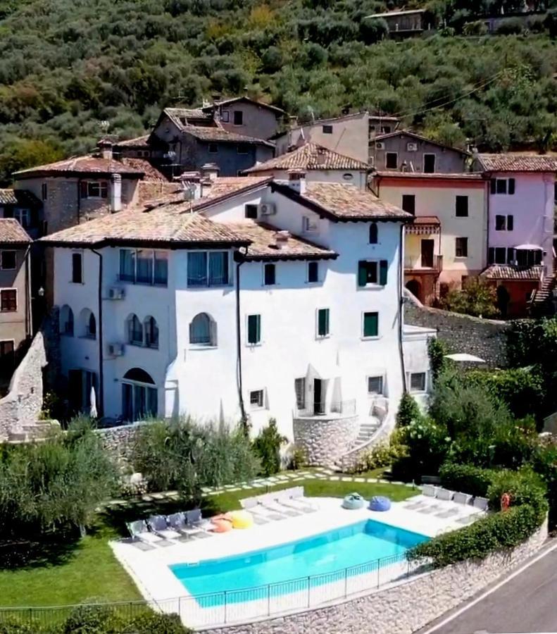 Villa Borgo Borago 布雷佐内加尔达 外观 照片