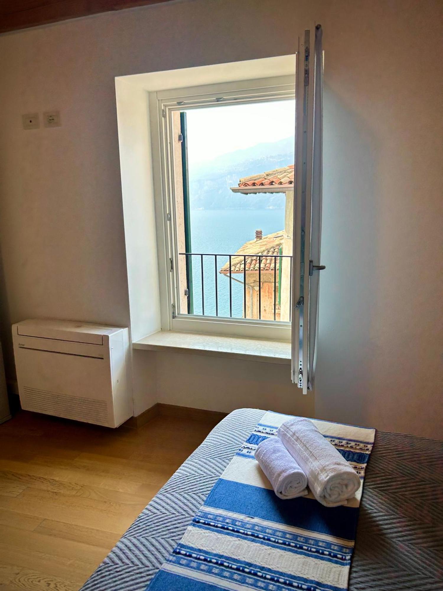 Villa Borgo Borago 布雷佐内加尔达 外观 照片
