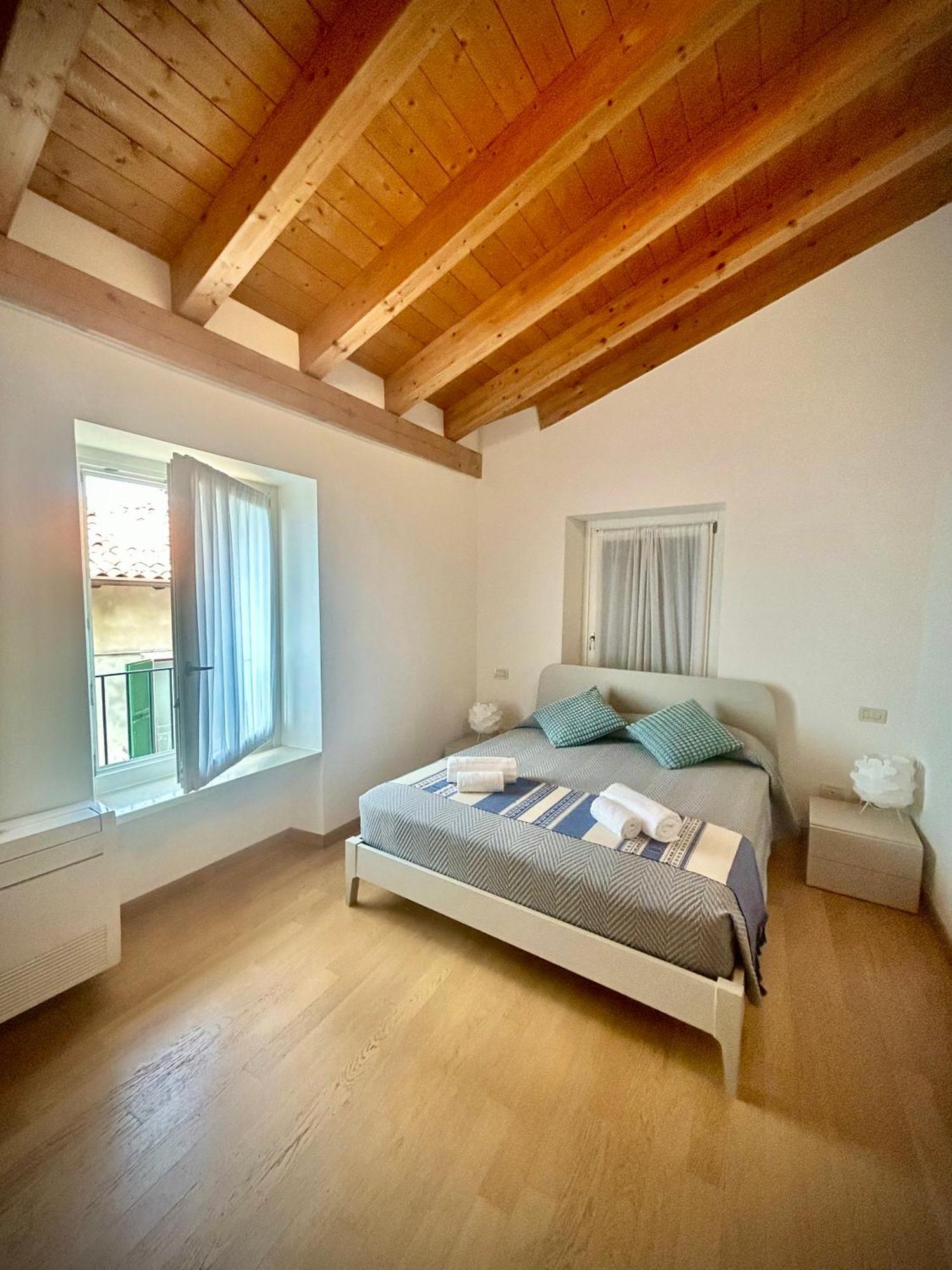 Villa Borgo Borago 布雷佐内加尔达 外观 照片