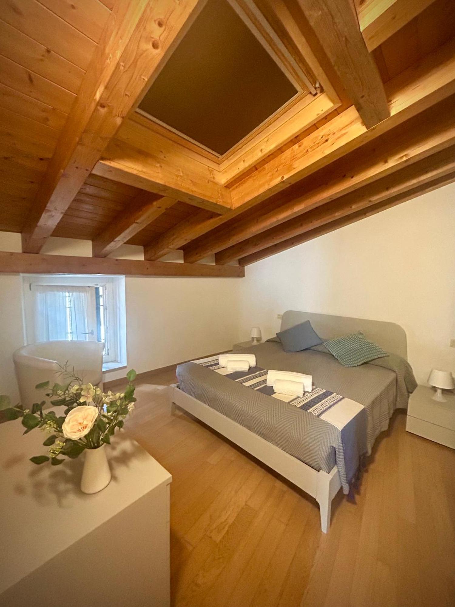 Villa Borgo Borago 布雷佐内加尔达 外观 照片