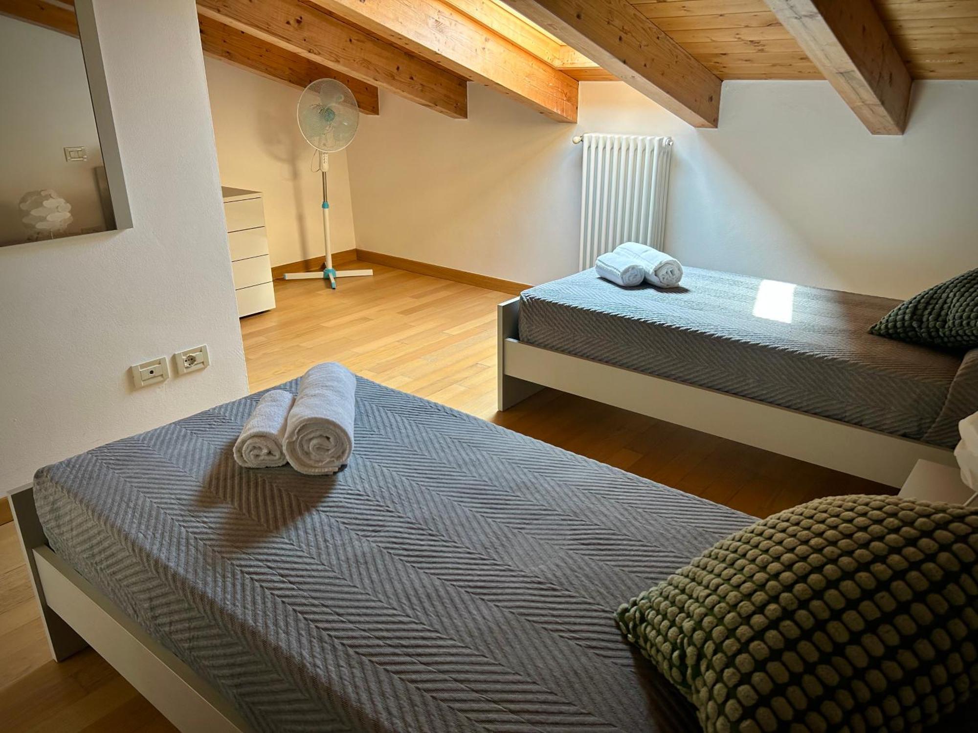 Villa Borgo Borago 布雷佐内加尔达 外观 照片