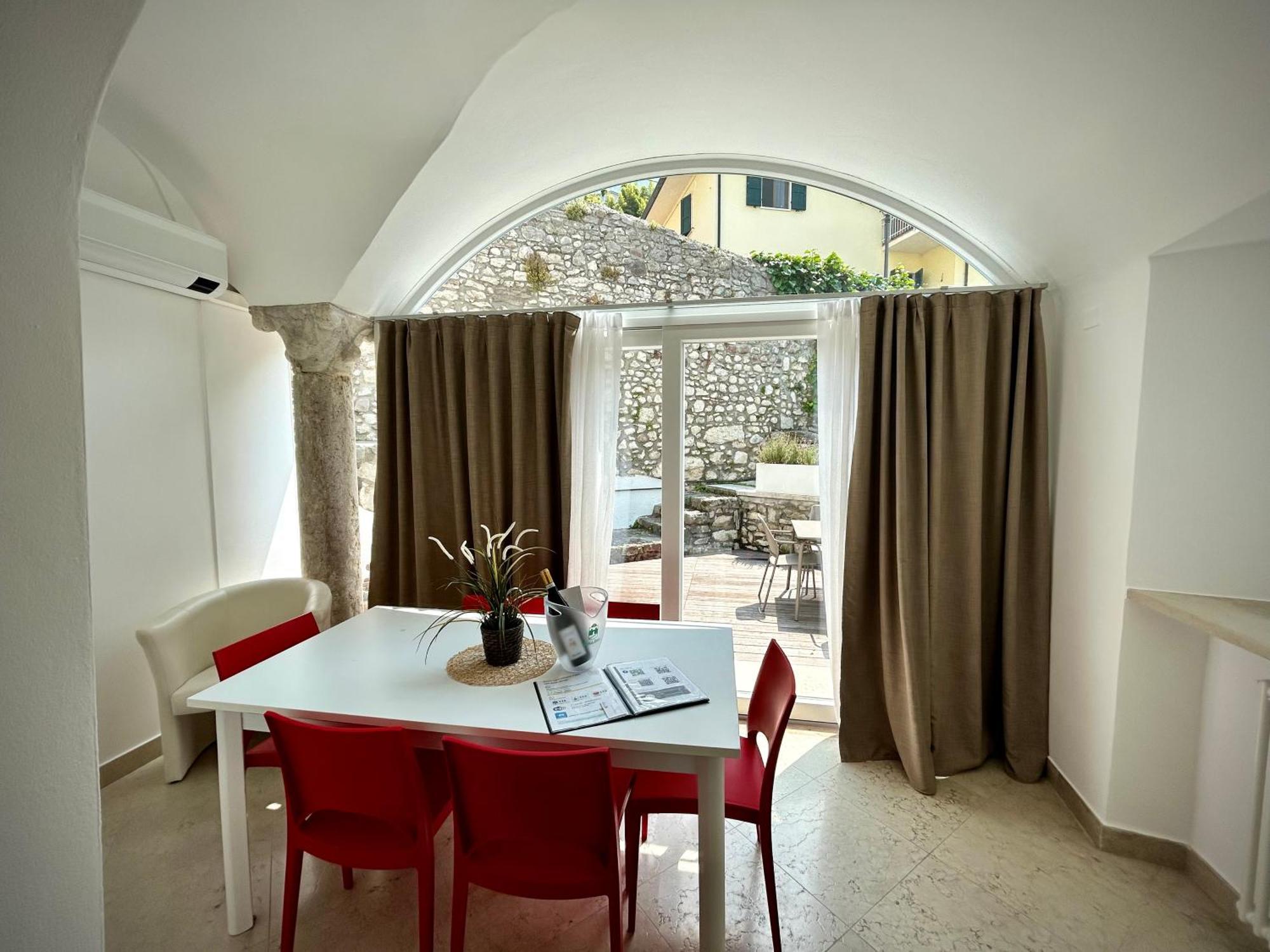Villa Borgo Borago 布雷佐内加尔达 客房 照片